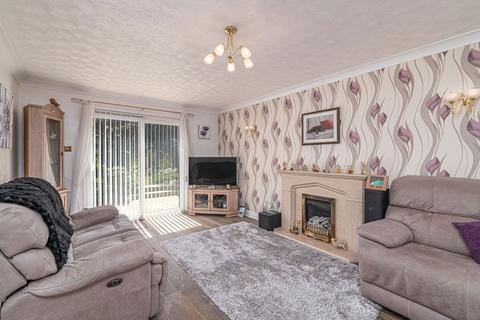 4 bedroom detached house for sale, Nene Close, Wellingborough NN8