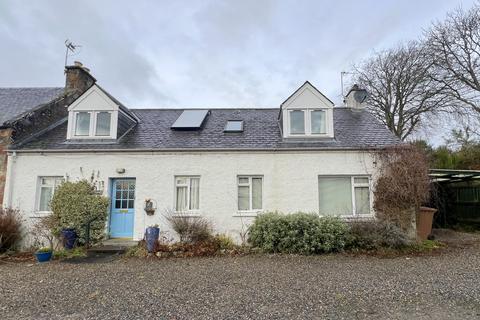 Smiddy Cottage, 2 Burn Place, Munlochy, IV8 8NJ
