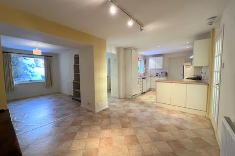 Smiddy Cottage, 2 Burn Place, Munlochy, IV8 8NJ