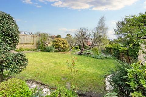 3 bedroom bungalow for sale, Birds Hill Road, Poole, Dorset, BH15