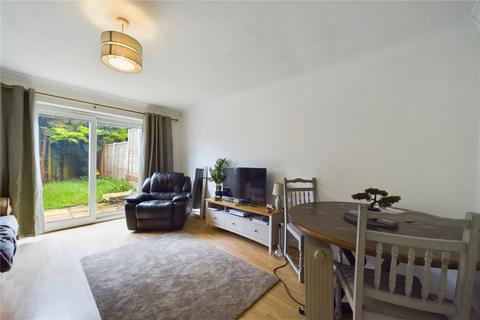 6 Anstey Place, Burghfield Common, Reading, RG7 3NQ