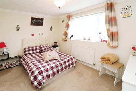 2 Luxton Close, Halwill Junction, Beaworthy, EX21 5TS