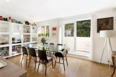 3 bedroom terraced house for sale, Ebury Mews, Belgravia, London, SW1W