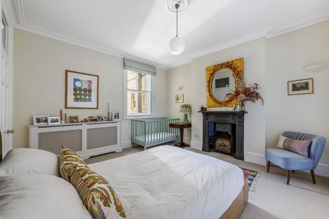 2 bedroom apartment for sale, Queen's Club Gardens, London, Greater London, W14