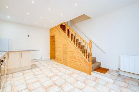 3 bedroom terraced house for sale, Kirkgate, Otley, West Yorkshire, LS21