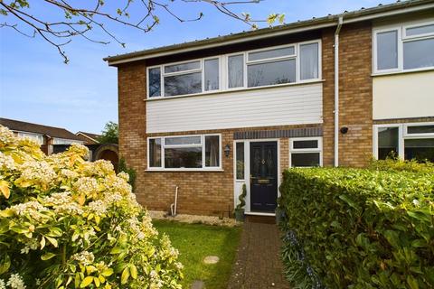 Worcester - 3 bedroom end of terrace house for sale