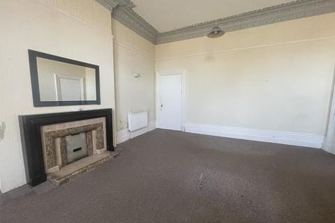 3 bedroom ground floor flat for sale, Southport PR8
