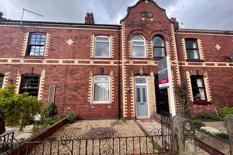 3 bedroom terraced house to rent, Ellesmere Road, Wigan WN5
