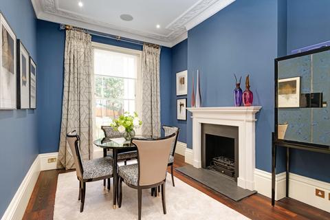 15 Abbey Gardens, London, NW8 9AS