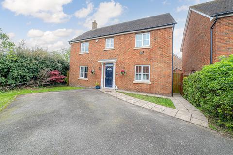 4 bedroom detached house for sale, Acacia Drive, Hersden, CT3