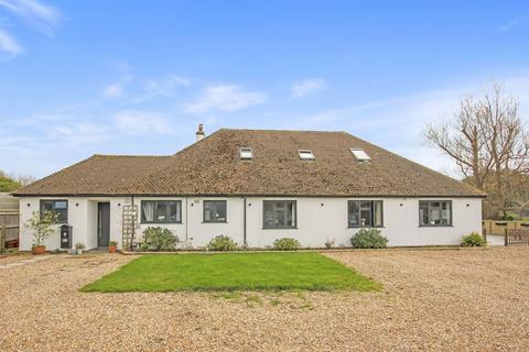 6 bedroom detached bungalow for sale, Hythe Road, Romney Marsh TN29