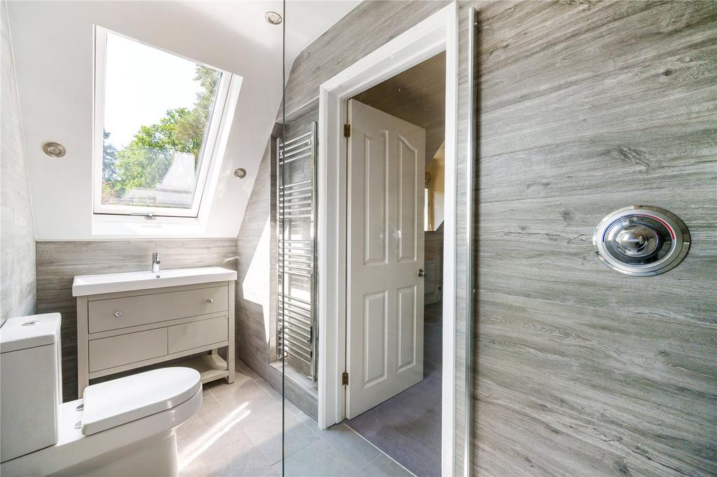 En-Suite Shower