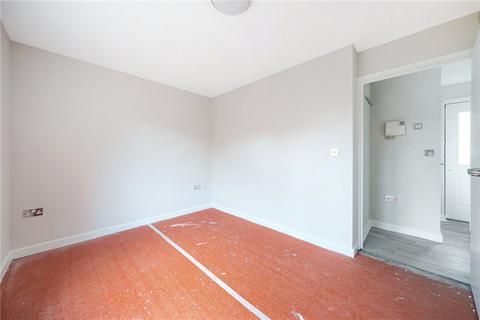 2 Pascal Mews, London, SE19 2BW