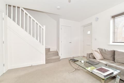 2 bedroom end of terrace house for sale, Illett Way, Faygate, Horsham, West Sussex