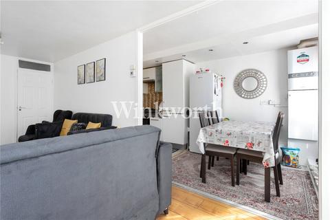 1 bedroom apartment for sale, Pembury Road, London, N17