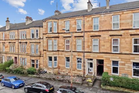 3 bedroom flat for sale - Herriet Street, Flat 2/2, Pollokshields, Glasgow, G41 2NN
