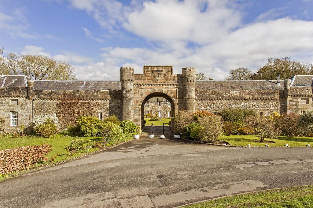 Fullarton Courtyard, Troon, Ayrshire 3 bed house for sale £295,000