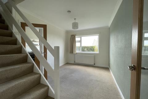 3 bedroom semi-detached house to rent, Vicarage Drive, Kendal