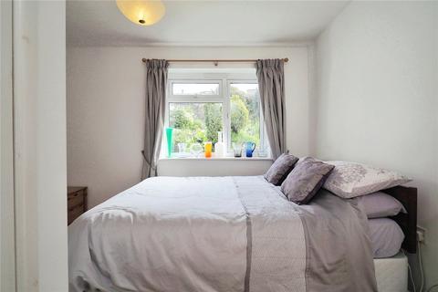 74 Balmoral Road, Salisbury, SP1 3PZ