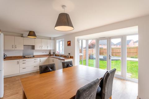 12 Candle Crescent, Thurcroft, Rotherham, S66 9FH
