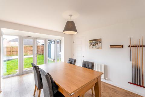 12 Candle Crescent, Thurcroft, Rotherham, S66 9FH