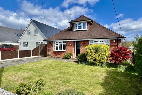 4 bedroom chalet for sale, Morant Road, Ringwood, BH24 1SX