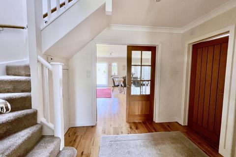 4 bedroom chalet for sale, Morant Road, Ringwood, BH24 1SX