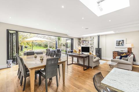 4 bedroom terraced house for sale, The Vineyard, Richmond, Surrey, TW10