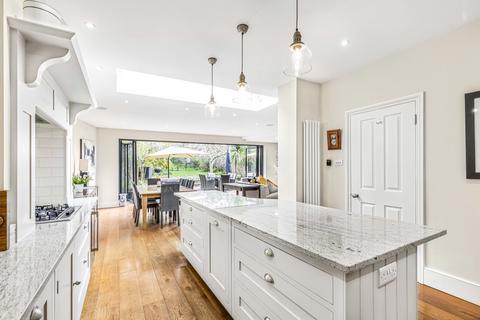 5 bedroom terraced house for sale, The Vineyard, Richmond, Surrey, TW10