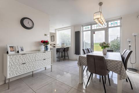 undefined, Waltham Way, Chingford, E4