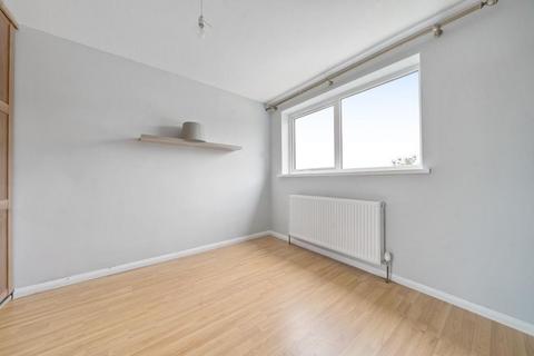 4 Austen Walk, Bicester, OX26 2FW