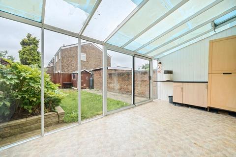 4 Austen Walk, Bicester, OX26 2FW