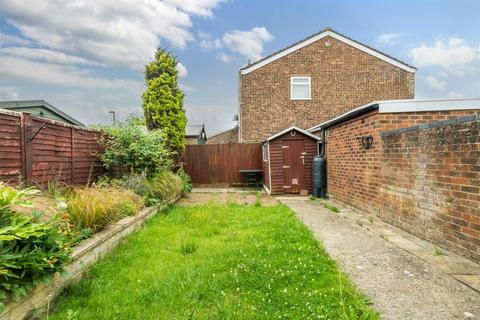 4 Austen Walk, Bicester, OX26 2FW