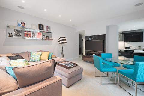 2 bedroom flat to rent, Portland Place, Marylebone, London, W1B