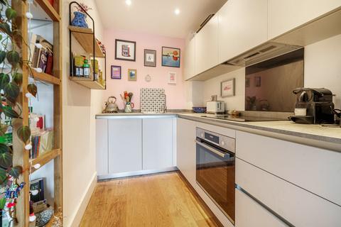 1 bedroom apartment for sale, Kingsway, Hove, BN3