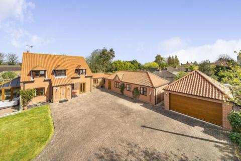 6 bedroom detached house for sale, High Street, Osbournby, Sleaford, Lincolnshire, NG34