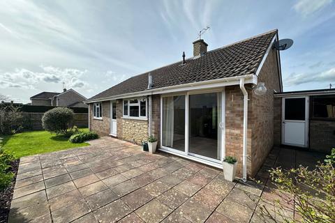 2 bedroom detached bungalow for sale, Well Close, Winscombe