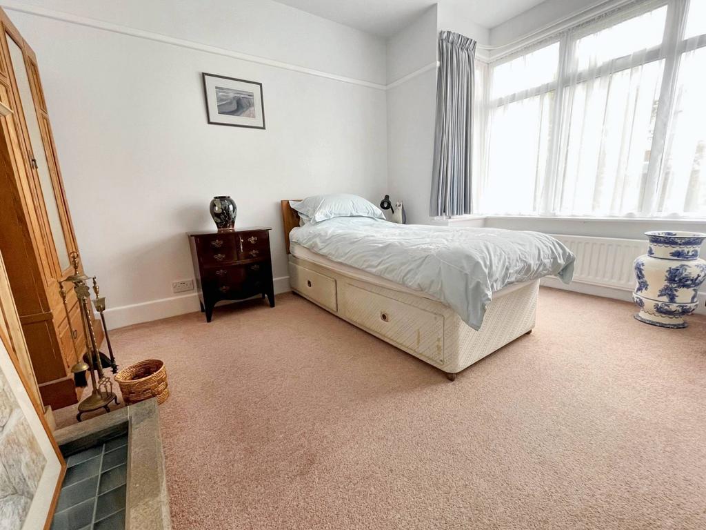 Bedroom 3 (ground floor)