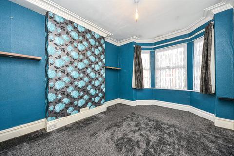4 bedroom semi-detached house for sale, Hillside Road, Colwyn Bay, Conwy, LL29