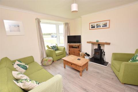 9 Cleave Crescent, Woodford, Bude, EX23 9JH