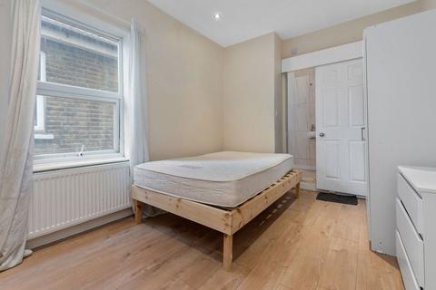 6 bedroom property for sale, Waddon Park Avenue, Croydon, London, CR0 4LW