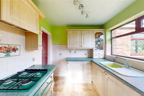 2 bedroom bungalow for sale, Stanley Close, Ravenshead, Nottingham, Nottinghamshire, NG15