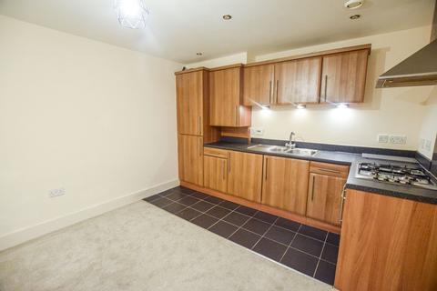 2 bedroom flat to rent, Wellington Road, Eccles, Manchester, Greater Manchester, M30