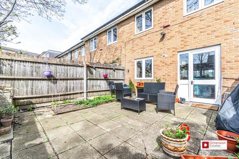 113 Buxhall Crescent, London, E9 5JZ