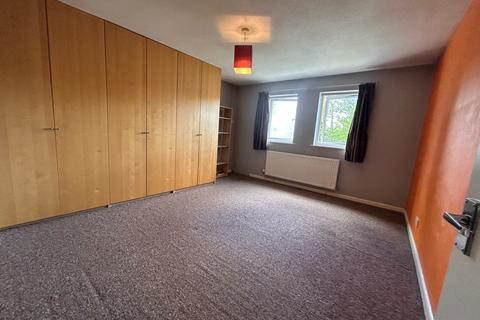 2 bedroom terraced house to rent, Weston Road, Gloucester