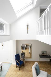 2 bedroom terraced house for sale, Stanford Road, Kensington, London, W8