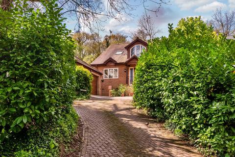 5 bedroom detached house for sale, Down Road, Horndean, PO8