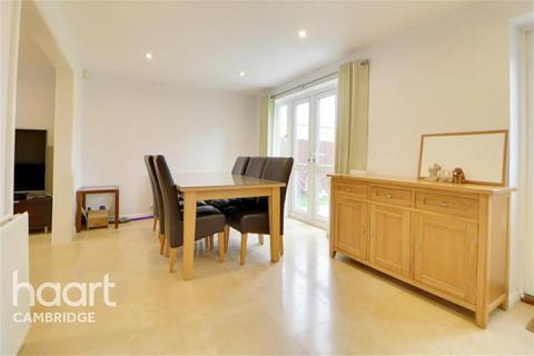 4 bedroom detached house to rent, The Orchards, Cambridge