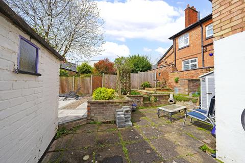 2 bedroom terraced house for sale, Oadby, Leicester LE2