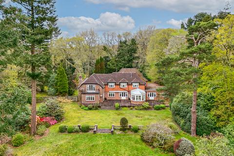 5 bedroom detached house for sale, Picket Hill, Ringwood, Hampshire, BH24